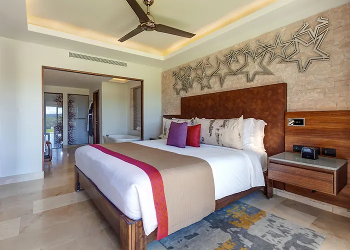 Planet Hollywood Costa Rica, An Autograph Collection 4*