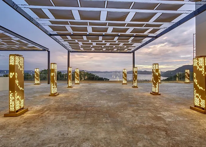 Planet Hollywood Costa Rica, An Autograph Collection Culebra
