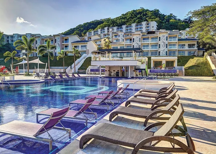 Planet Hollywood Costa Rica, An Autograph Collection