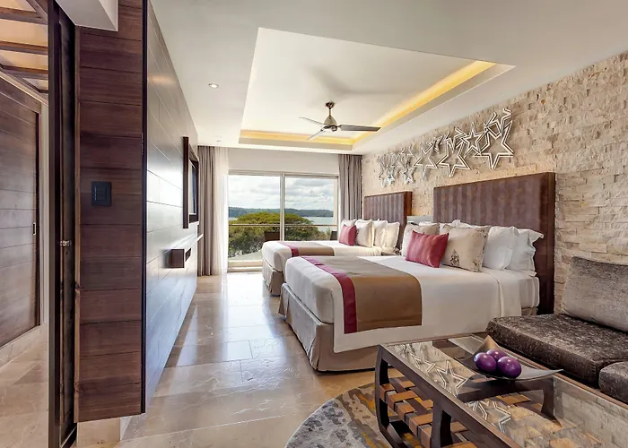 Planet Hollywood Costa Rica, An Autograph Collection Culebra
